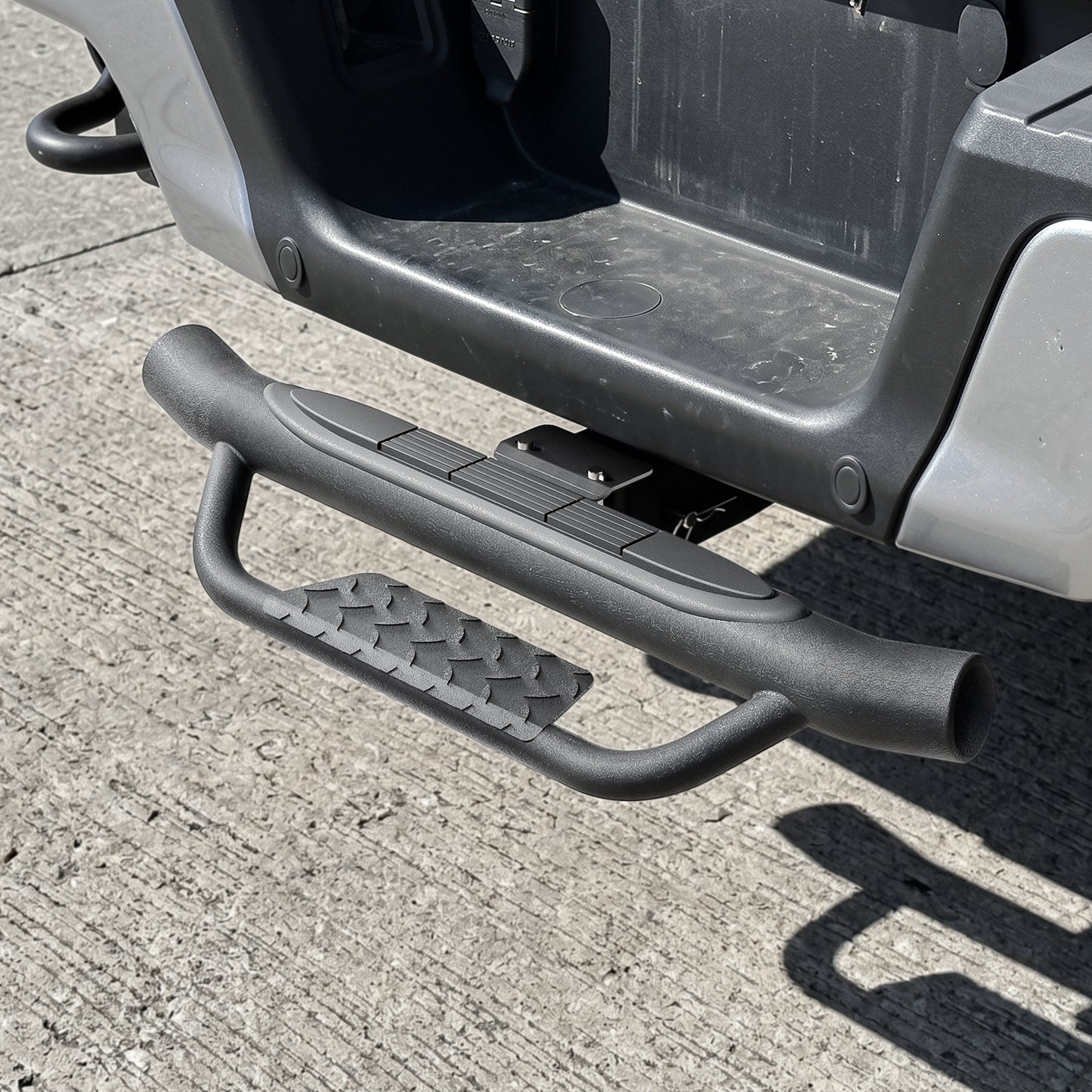 2" Receiver Dakrova Heavy-Duty Trailer Hitch Step Bar | For 2 Inch Hitch Receiver, Black Bumper Protector